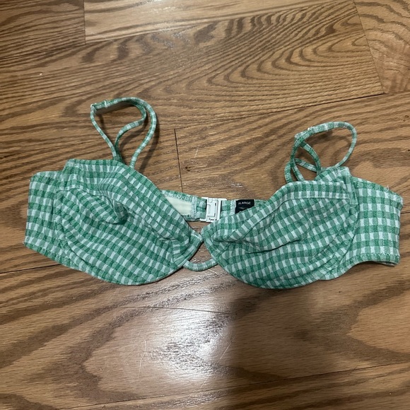 Triangle bikini - Picture 2 of 3